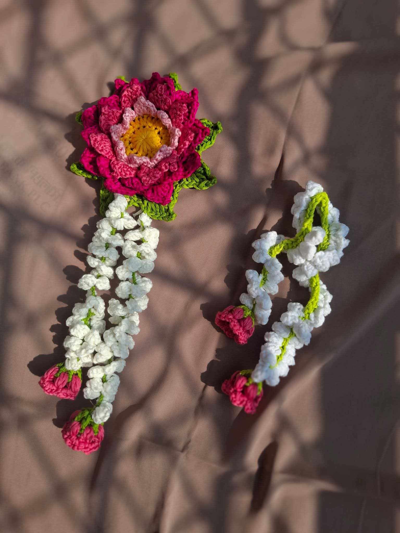 Handmade Kushikata Podmo Beli Mala — Lotus Jasmine Garland for Gaye-Holud & Puja